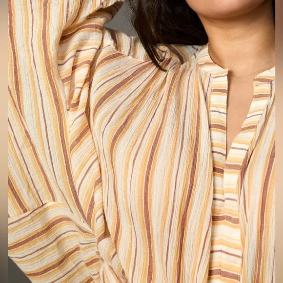 Anthropologie NWT Striped Tie-Front Blouse Balloon Sleeve Boho Top - Size Medium - Picture 4 of 8